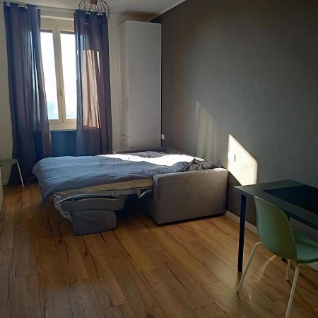 Tiny Bengasi Apartment Турин Экстерьер фото